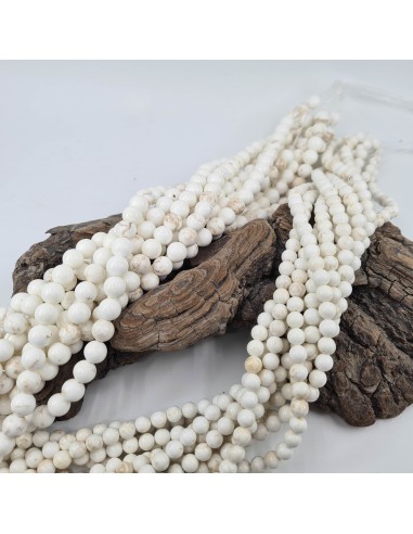 Magnésite, fil de perles rondes en pierre...