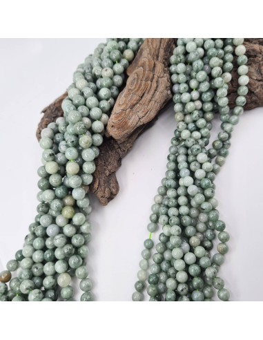 Jade Jadéite , fil de perles rondes en pierre...